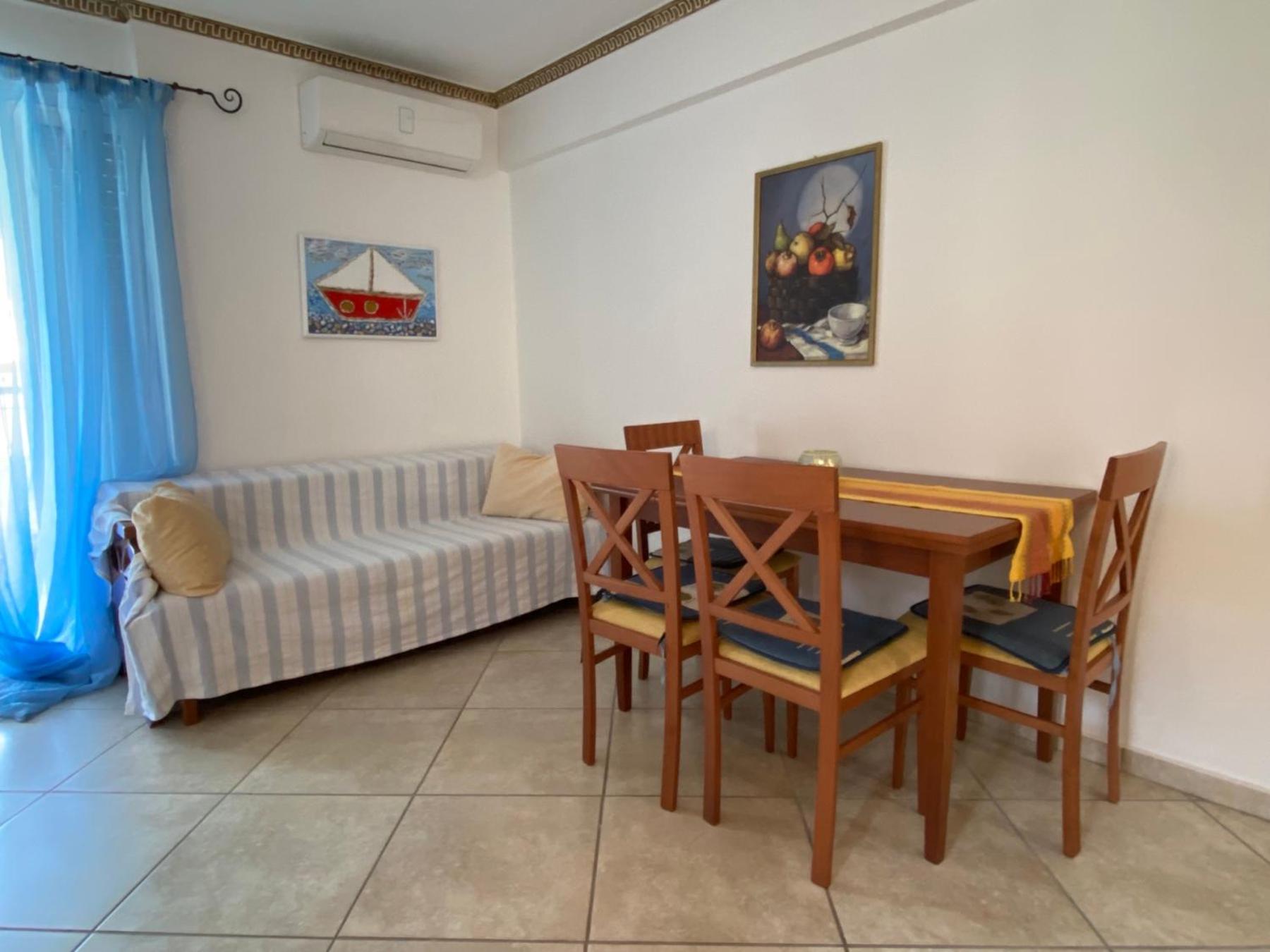 Roula Apartment 尼欧波洛伊 外观 照片