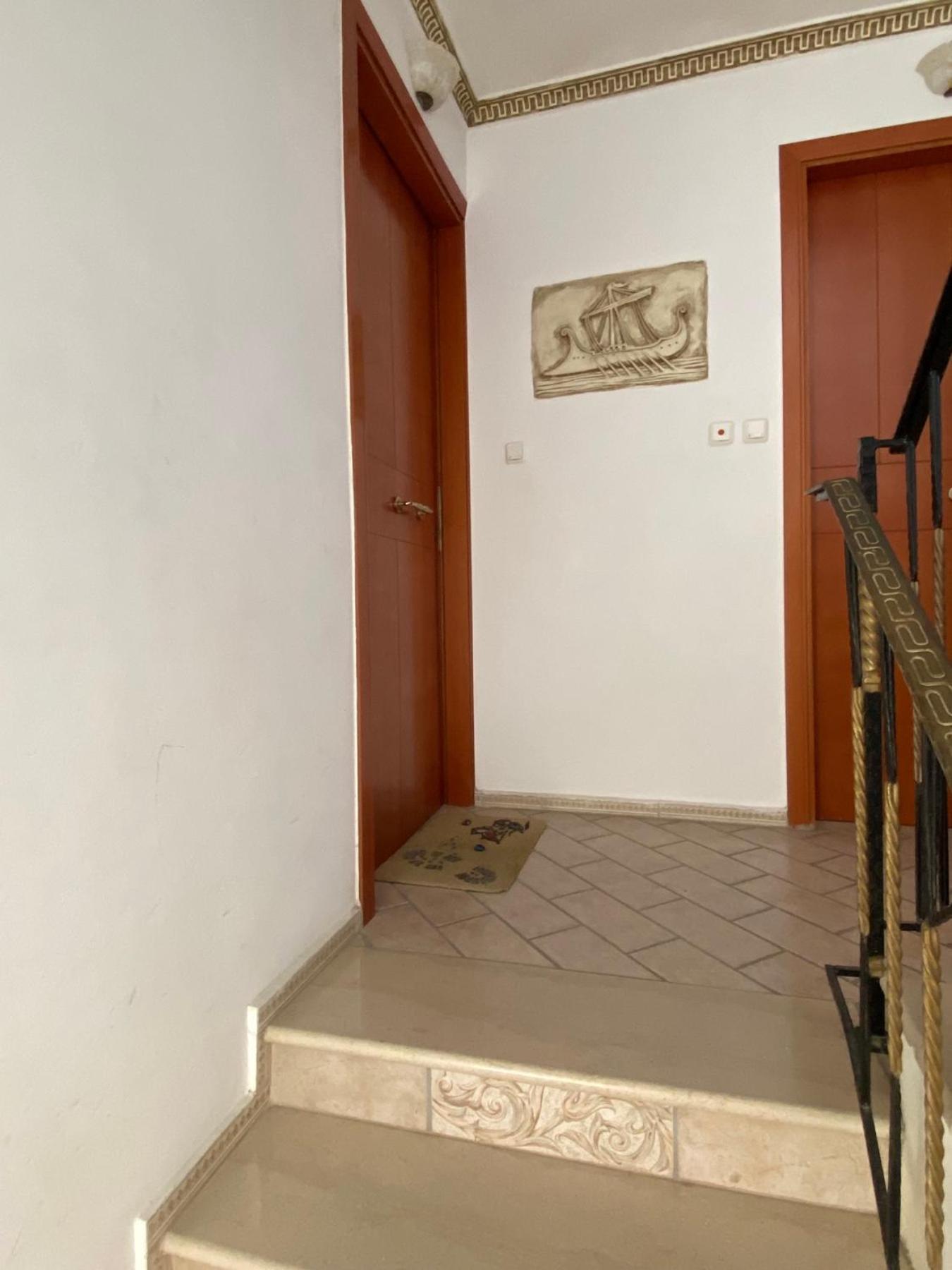 Roula Apartment 尼欧波洛伊 外观 照片